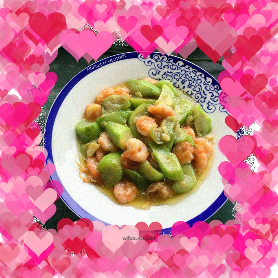 Fried Luffa with Shrimp