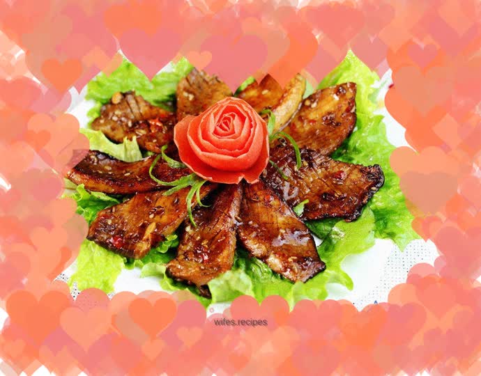 Pan-fried king oyster mushrooms with private sauce that is more fragrant than meat