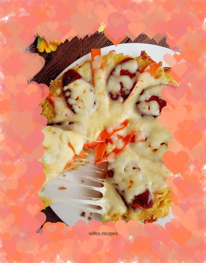 Instant noodle pizza