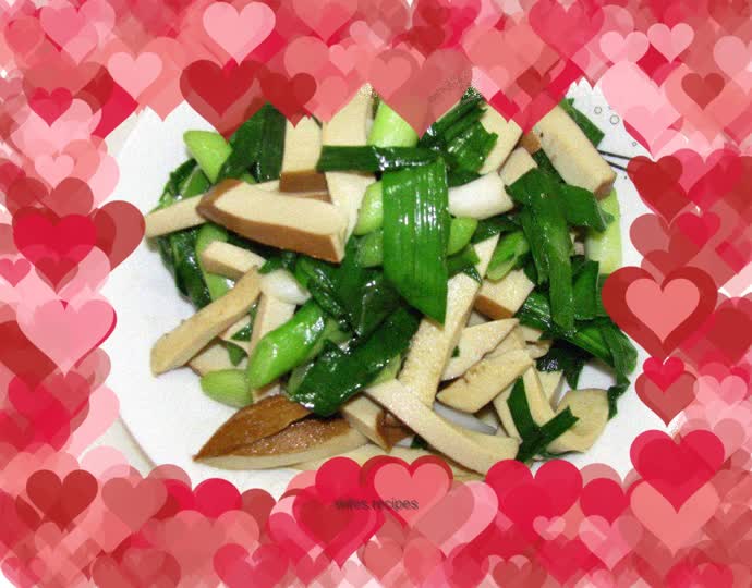 Home-cooked side dishes---dried green garlic and beans