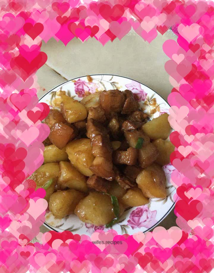 Pork belly and roasted potatoes