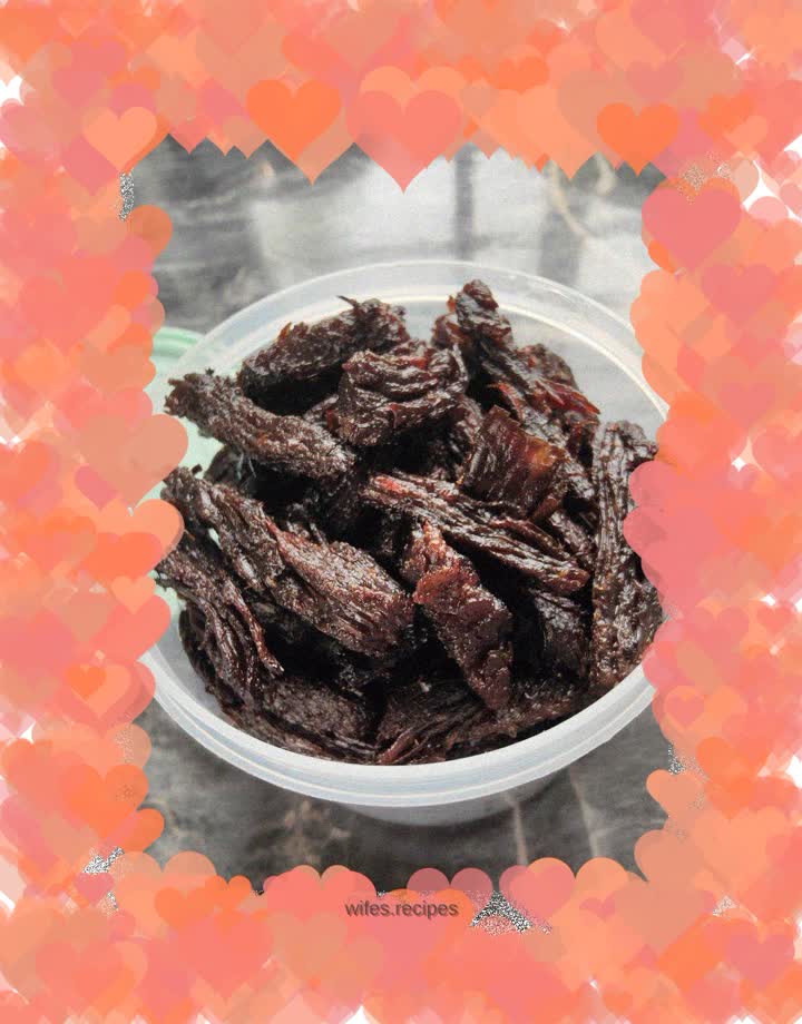 Late-night energy snack—beef jerky