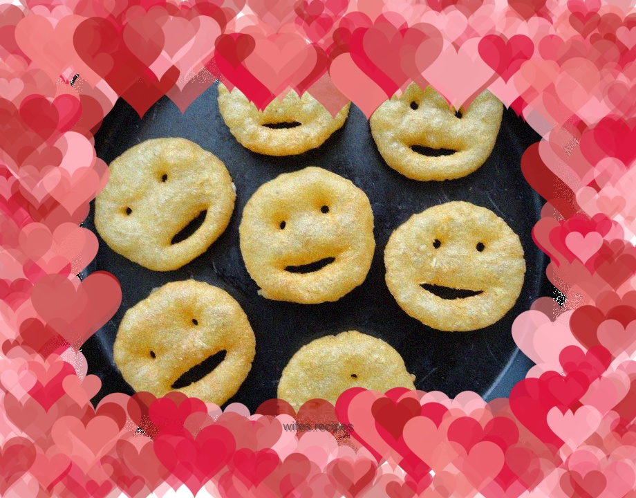 Cartoon potato cake