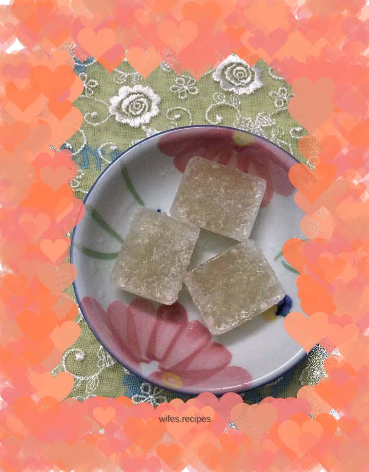 Shredded Coconut Milk Ice