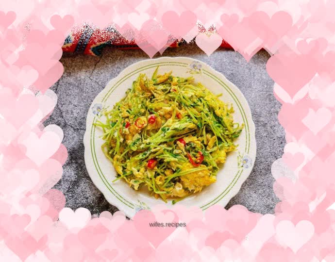 Scrambled eggs with pine and willow seedlings