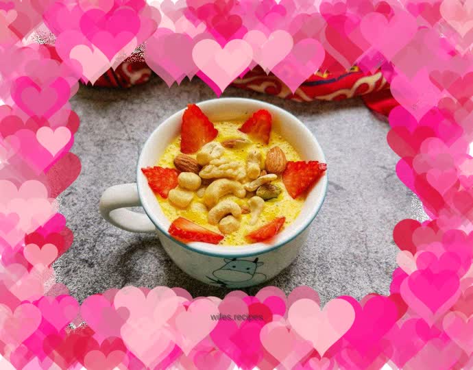 Strawberry Nut Pumpkin Yogurt Smoothie