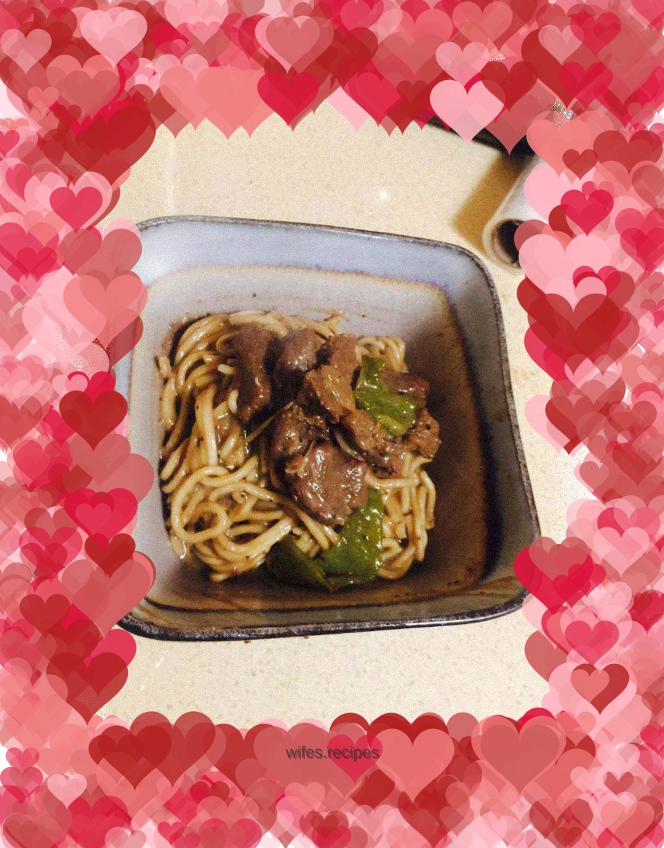 Black pepper beef fillet braised noodles