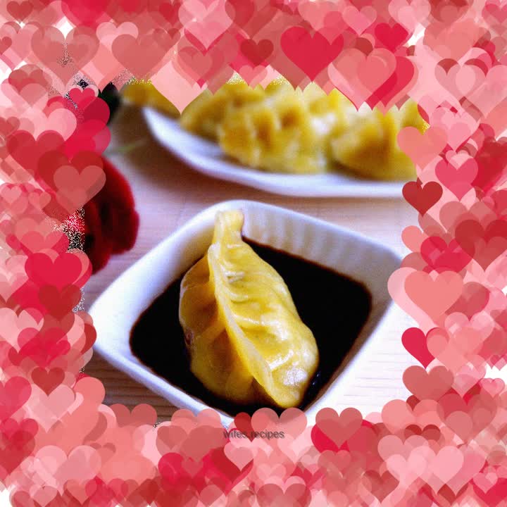 Soup Noodles and Vegetable Dumplings