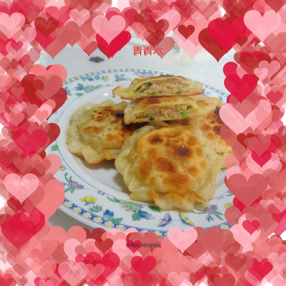 Fish paste pancake with chives
