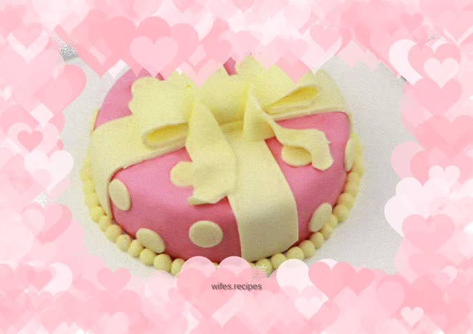 Fondant cake - follow the fashion and create unique cakes