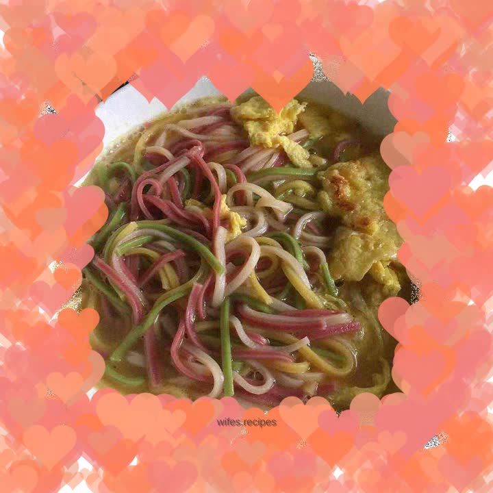 Complementary food for infants - nutritious fruit and vegetable noodles