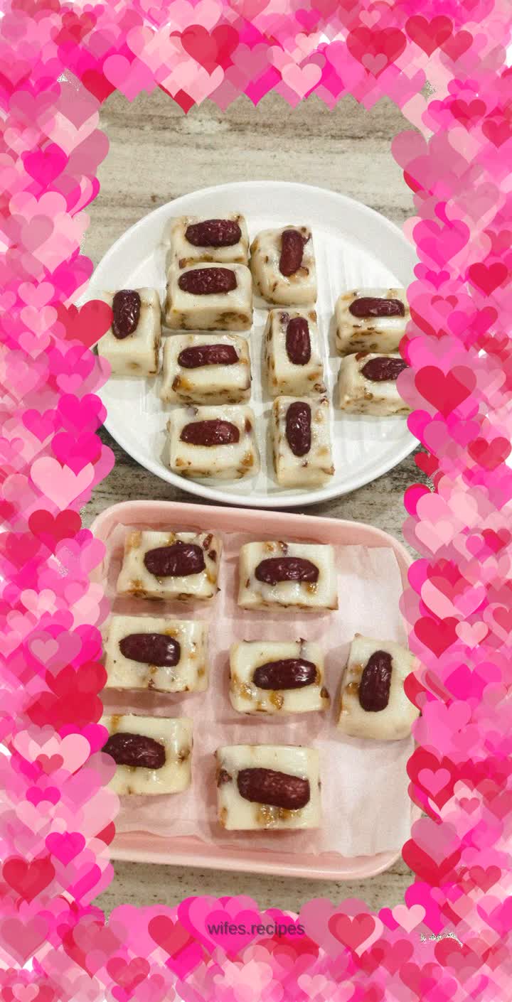 Glutinous rice and red date cake