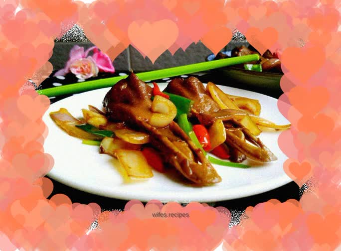 Braised Duck Head and Chicken Feet