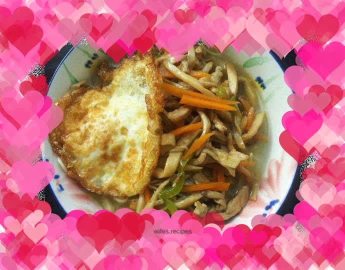 King Oyster Mushroom and Shredded Pork Noodles