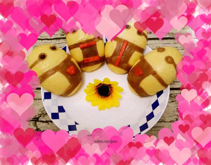 Minion sweet potato buns
