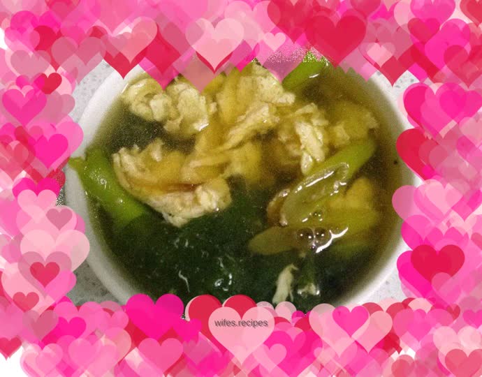 Fungus, vegetable and egg soup