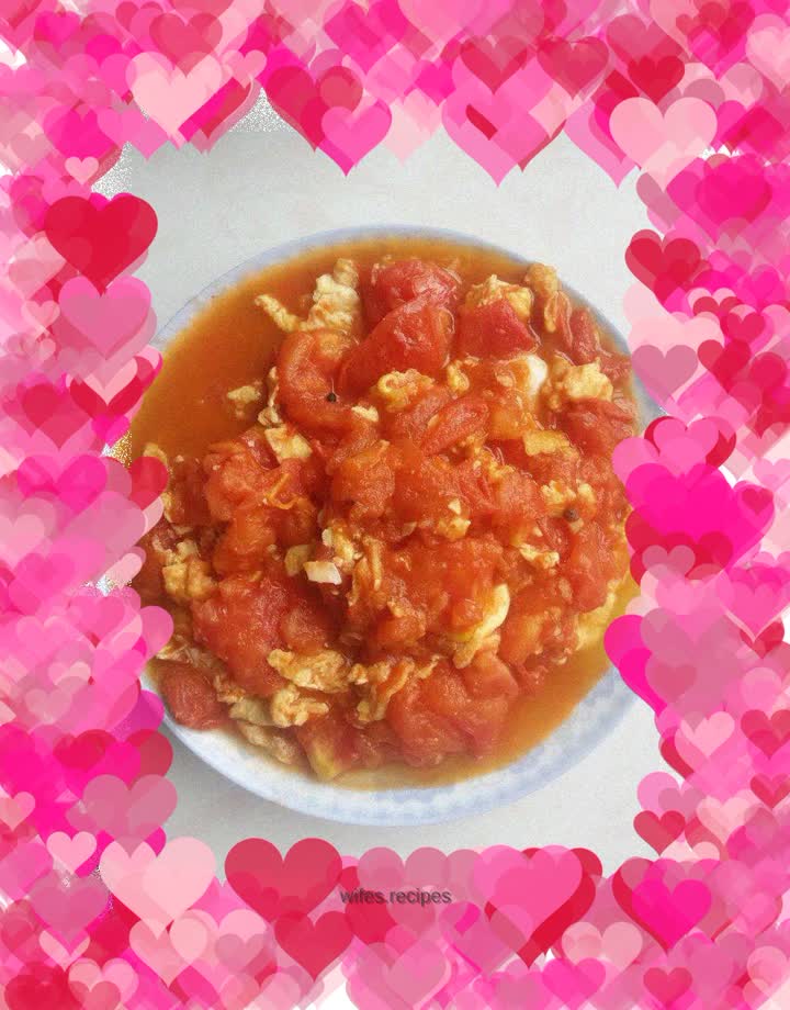 Scrambled eggs with tomatoes