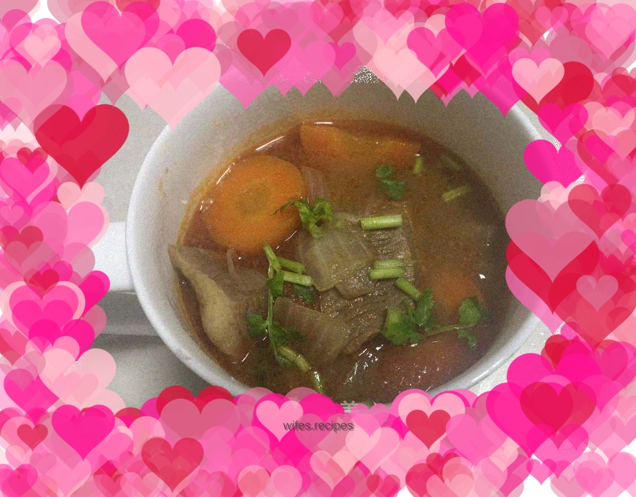 Beef brisket stewed with tomatoes and radish