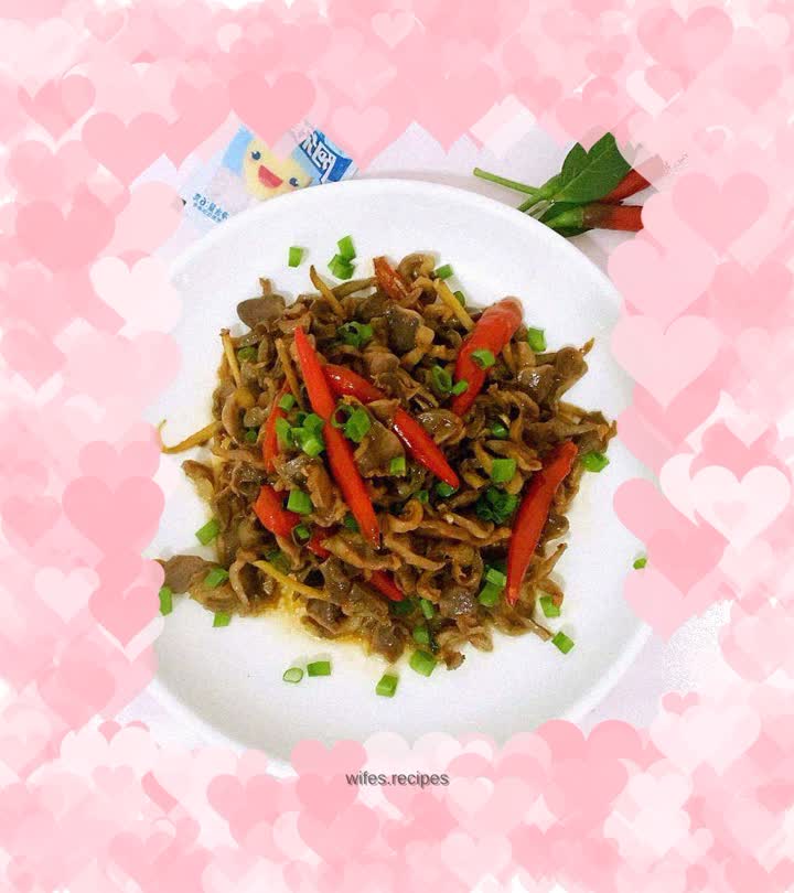 Spicy fried chicken gizzards