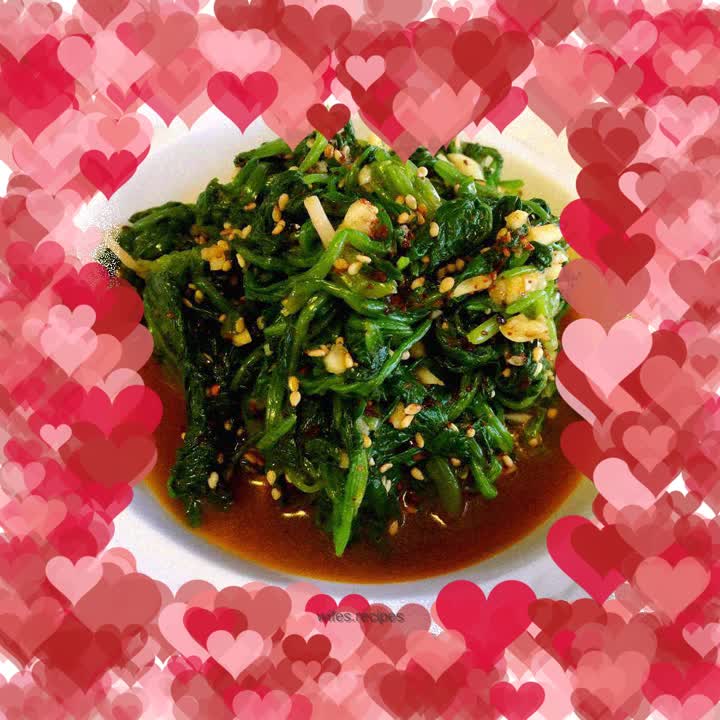 Stir-fried spinach