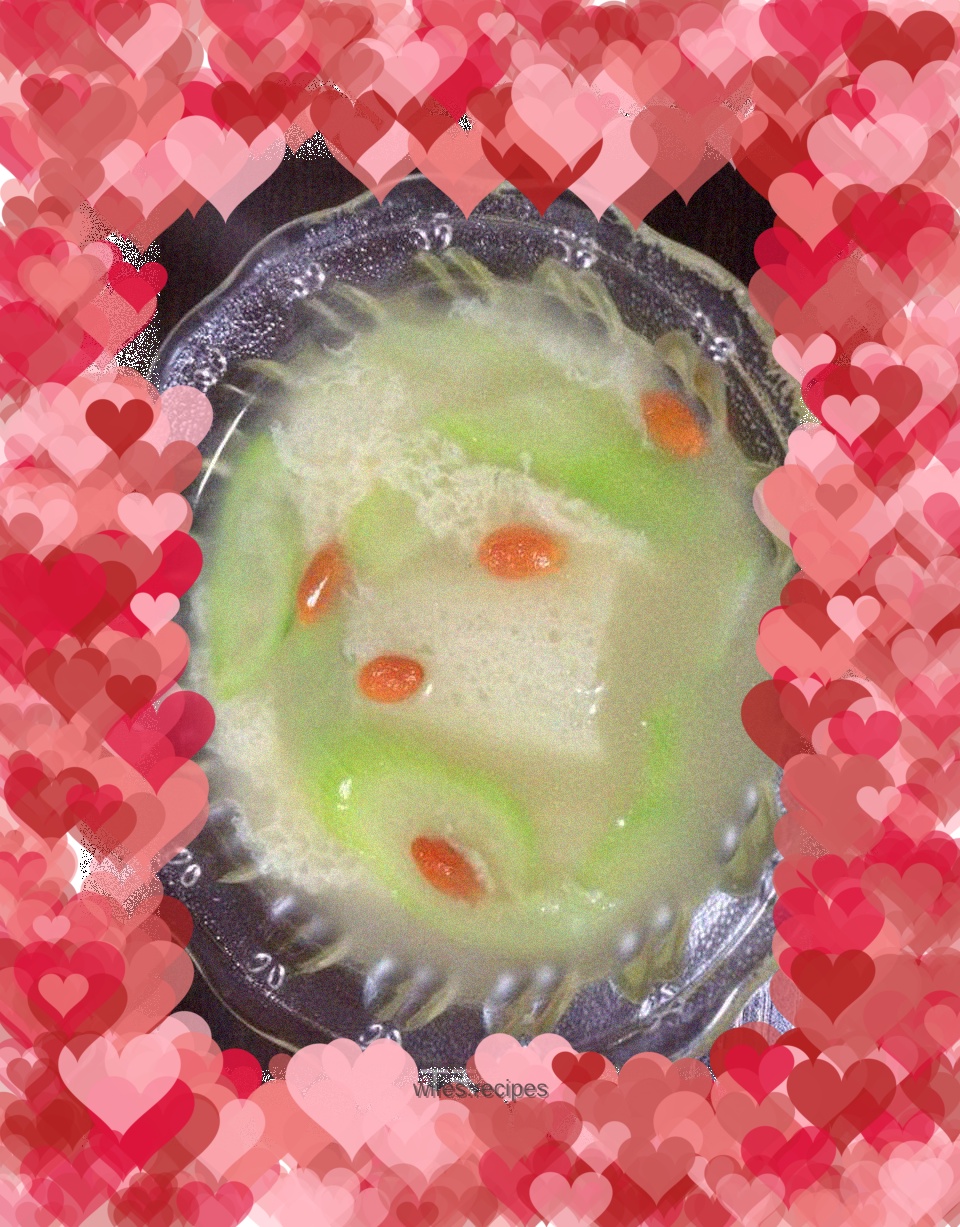 Lazy person's loofah and bamboo fungus soup