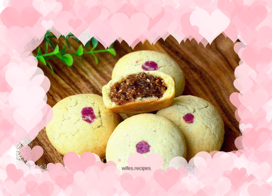 Rose filling shortbread cookies