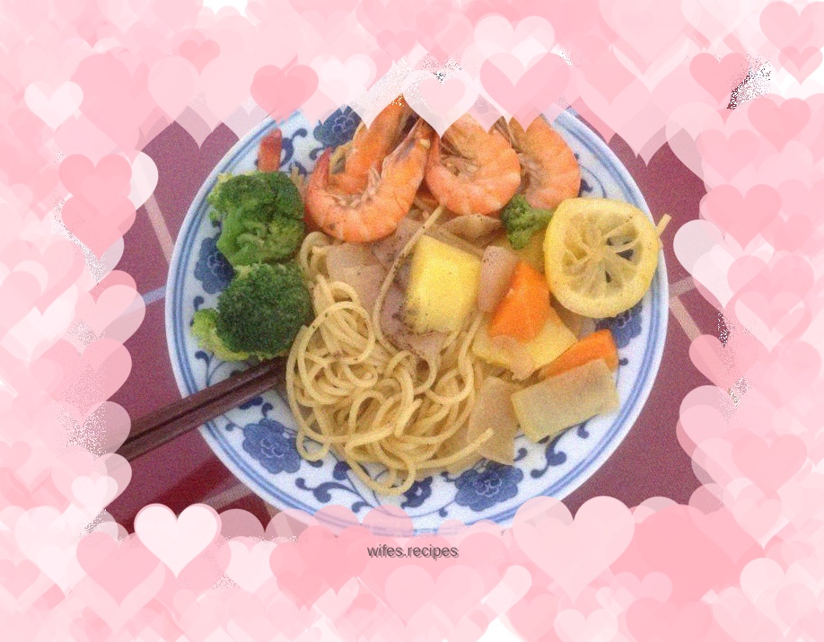 Coconut curry shrimp pasta