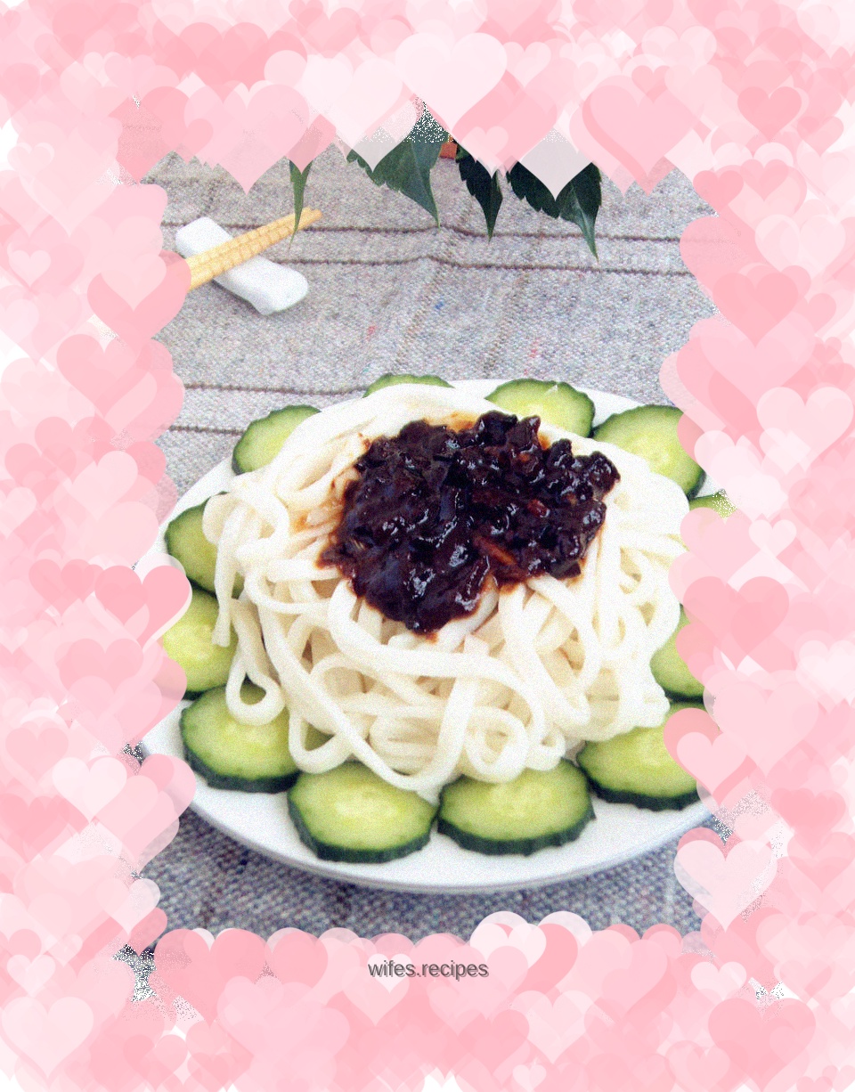 Black Fungus Fried Noodles
