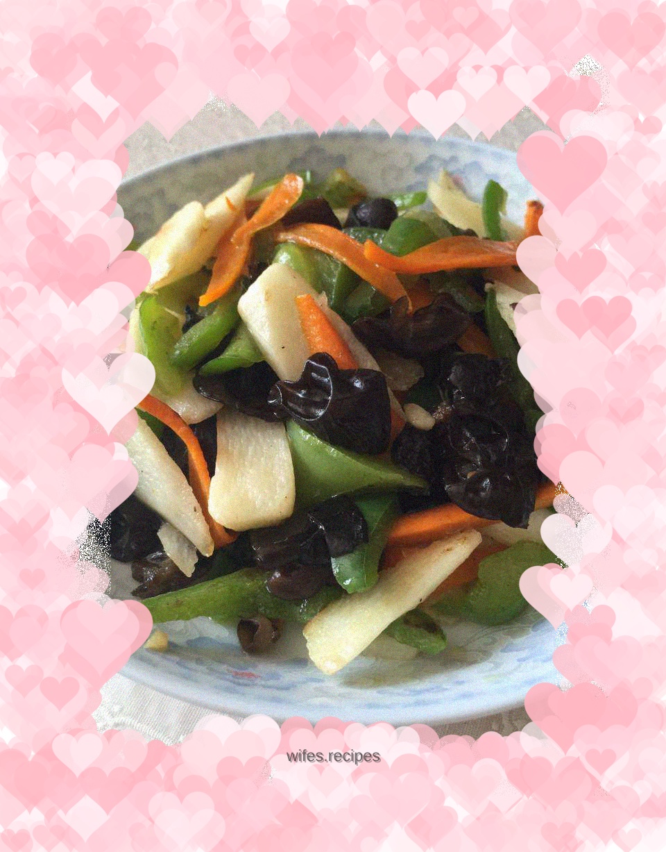 Refreshing seasonal vegetable stir-fry