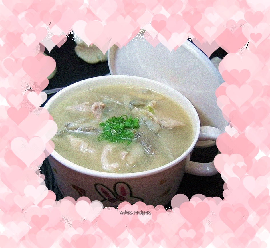 Oyster Mushroom Pork Soup