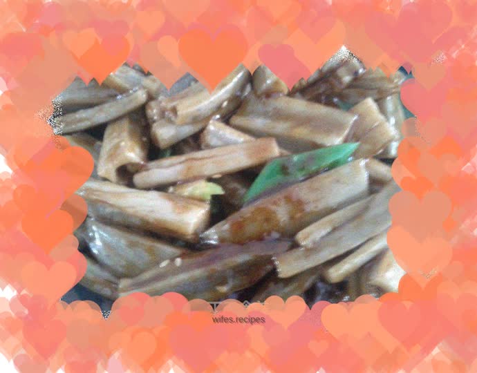 Sweet and sour lotus root strips
