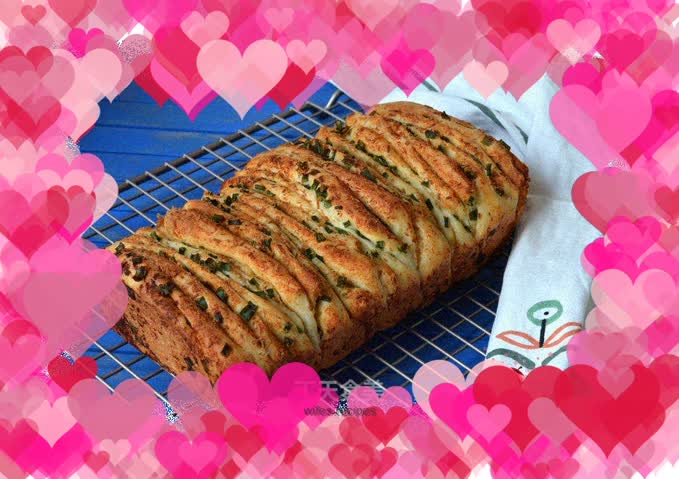 Shredded Bread with Scallions and Pork Floss