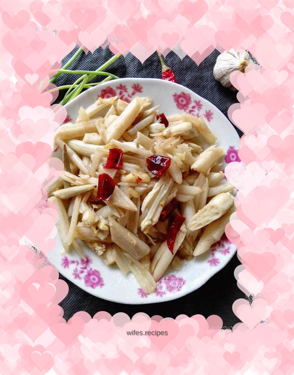 Hot and sour lotus root strips