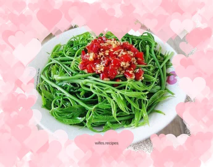 Chopped peppers and mixed with mustard greens