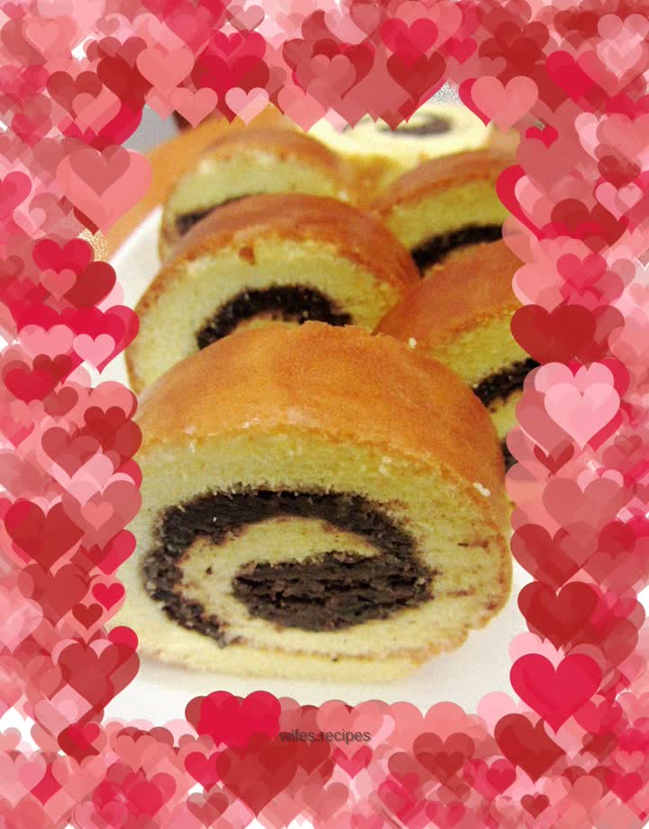 Red bean paste cake roll