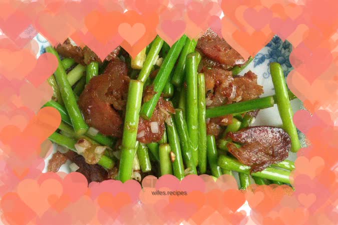 Stir-fried sausage with garlic sprouts