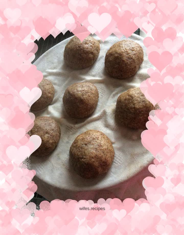 Wheat bran and bean dregs steamed buns