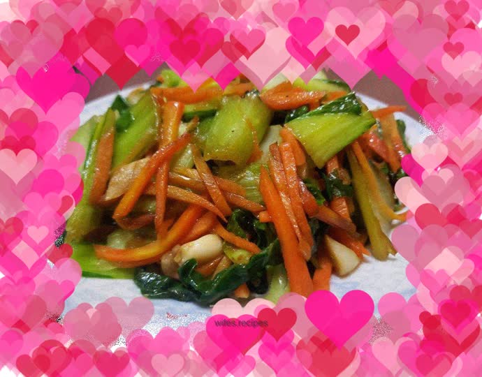 Stir-fried carrots with green vegetables
