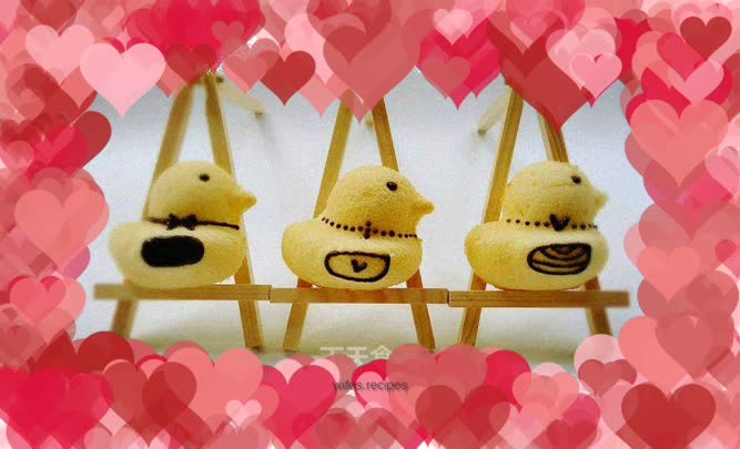 Little yellow duck yogurt chiffon cake