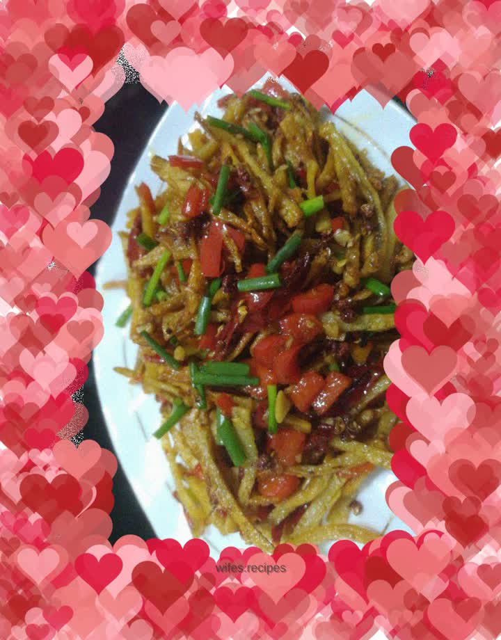 Stir-fried shredded lotus root