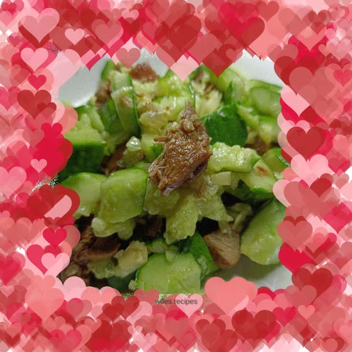 Braised pork and cucumber