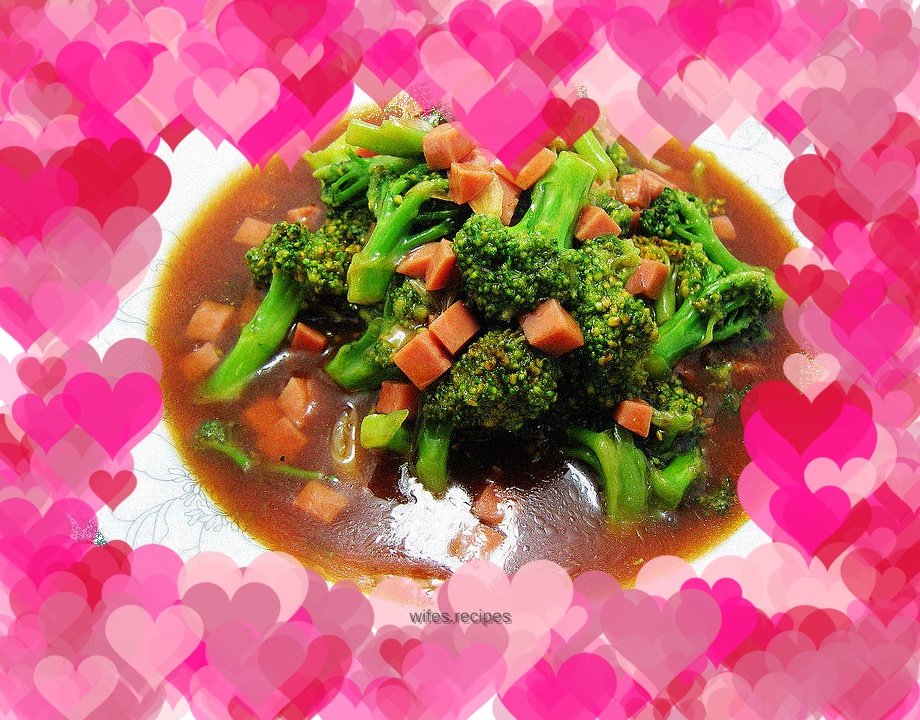 Broccoli with Tomato Sauce