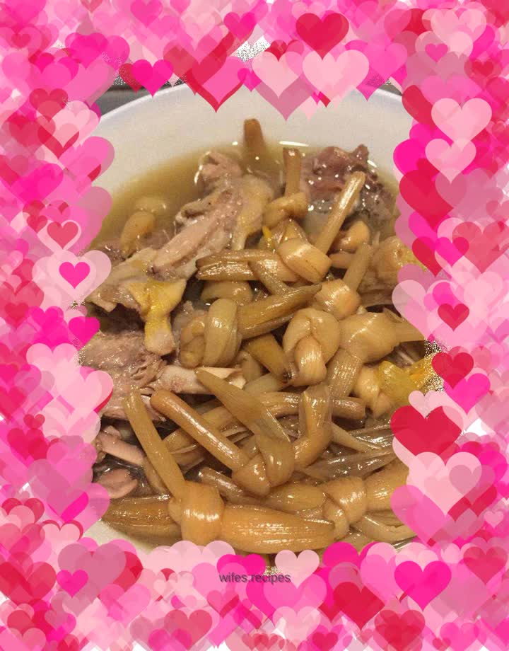 Braised duck with daylilies