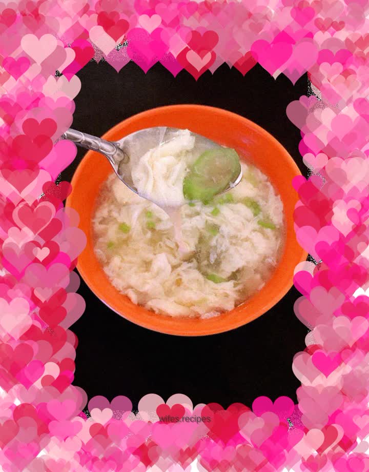 Luffa and egg soup