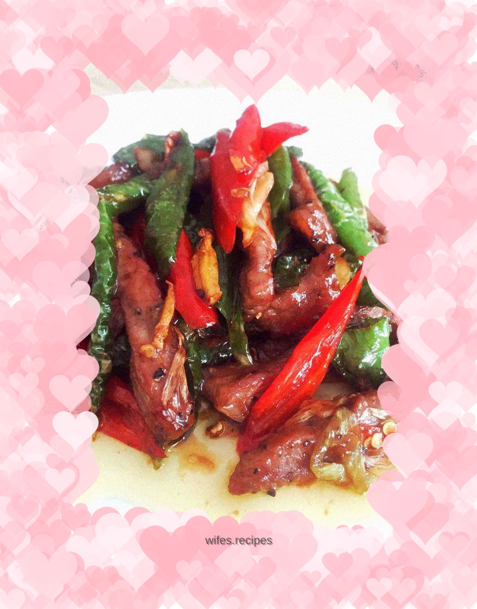 Stir-fried beef tenderloin with black pepper
