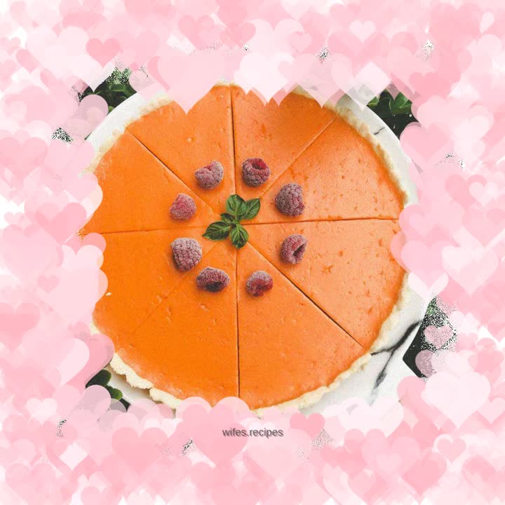 Halloween Creamy Pumpkin Pie