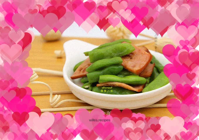 Stir-fried green beans with ham