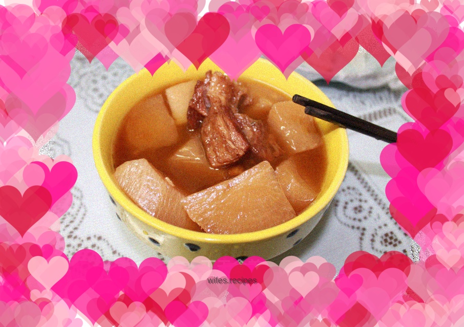 Beef brisket stewed with radish is a great nutritional supplement for autumn