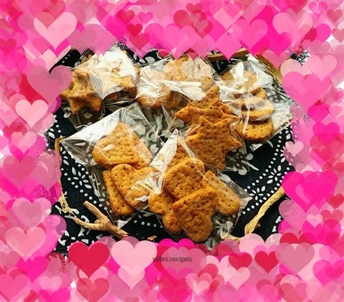 Chives and Peanut Cookies