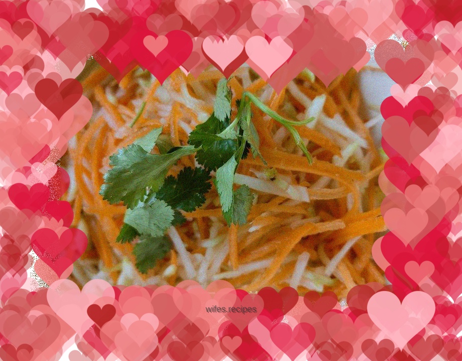 Cold red and white double strands